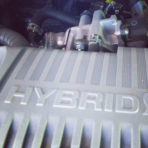 Hybrid Toyota | Pomilids | certificazione AVEI Veicoli elettrici ibridi autodemolitore | autodemolizione specializzata in innovazione | a Monterotondo - Roma - Regione Lazio