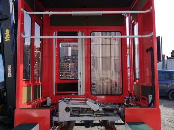 Cabina Gabbia rossa usata | struttura temporanea