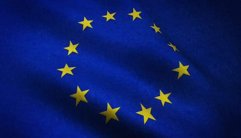 Bandiera UE, Wirestock-su-Freepik